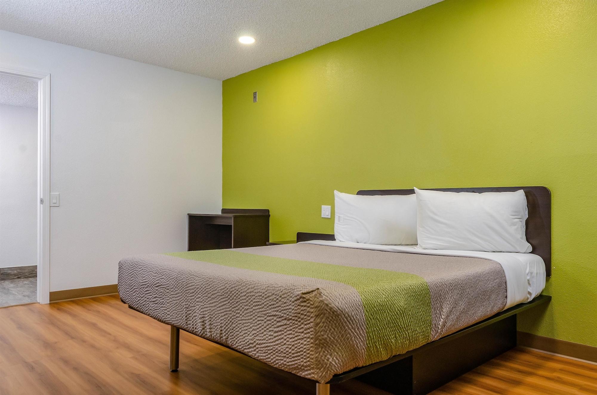 Motel 6-Fresno, Ca - Yosemite Hwy Exteriör bild