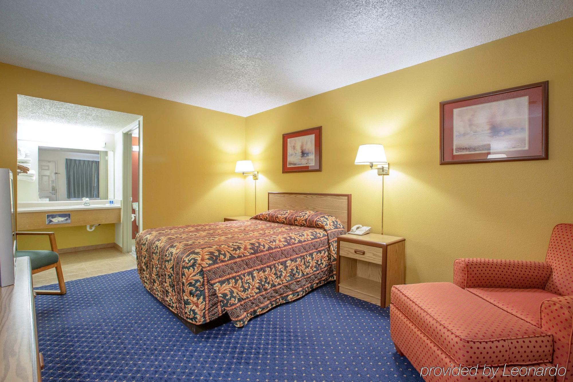 Motel 6-Fresno, Ca - Yosemite Hwy Exteriör bild