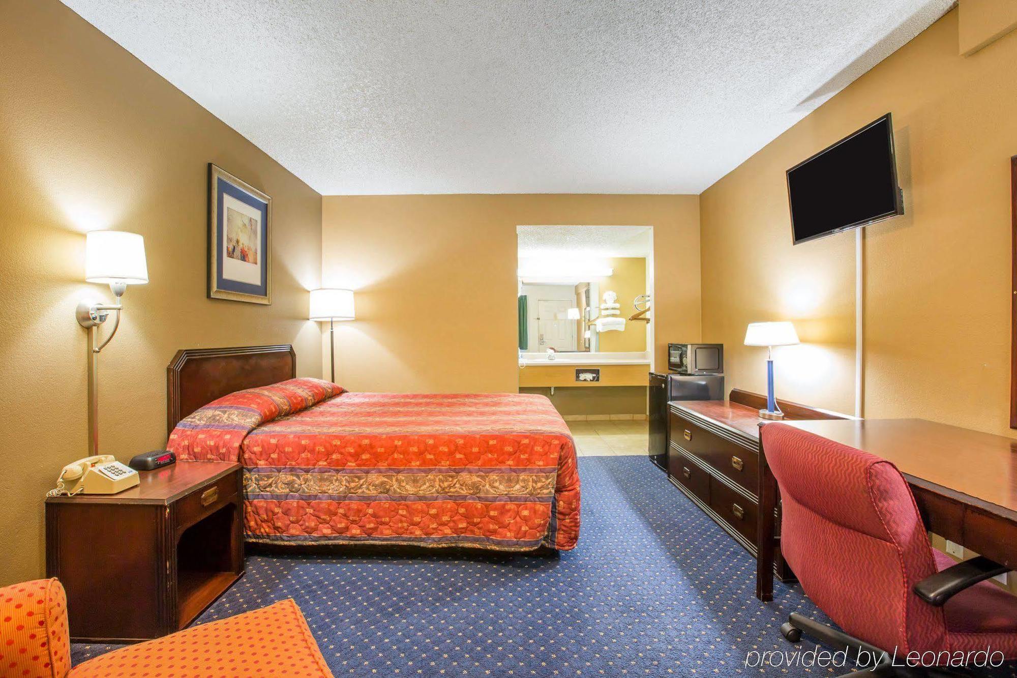 Motel 6-Fresno, Ca - Yosemite Hwy Exteriör bild