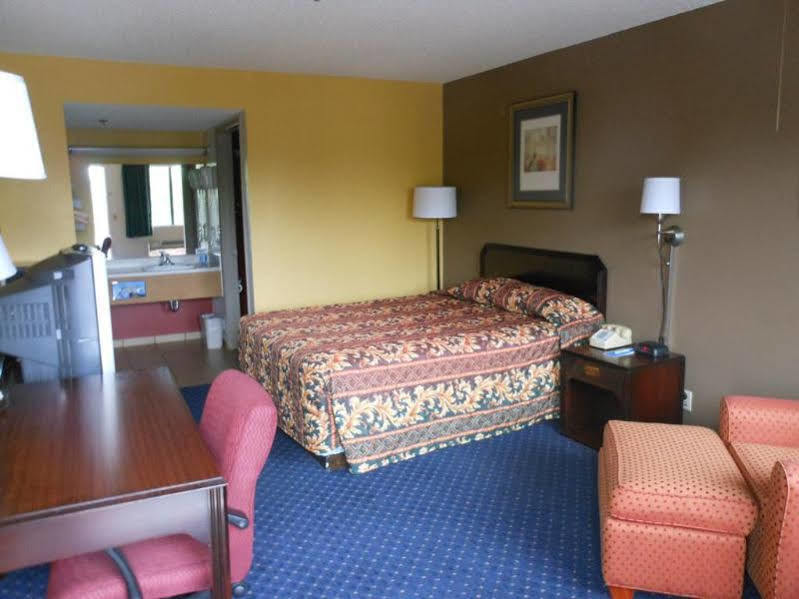 Motel 6-Fresno, Ca - Yosemite Hwy Exteriör bild
