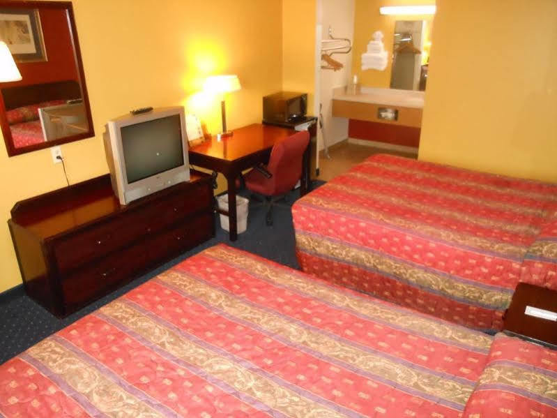 Motel 6-Fresno, Ca - Yosemite Hwy Exteriör bild