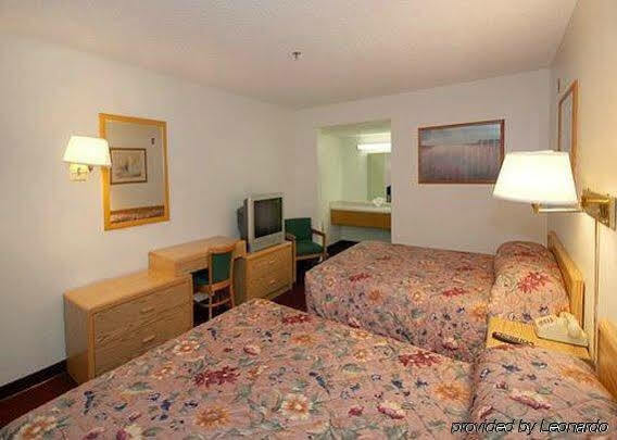 Motel 6-Fresno, Ca - Yosemite Hwy Exteriör bild